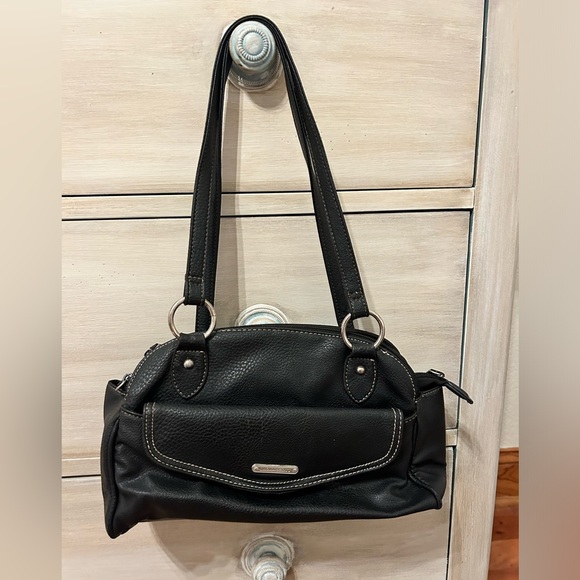 Y2K Rossetti Shoulder Bag w/ Silver Hardware - Picture 4 of 7